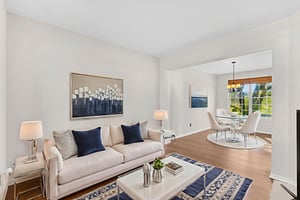 DSC08436 virtually staged.jpeg