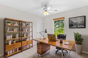 DSC08505 virtually staged.jpeg