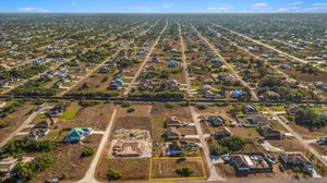 Drone Shot 7_With Lot Line.jpg