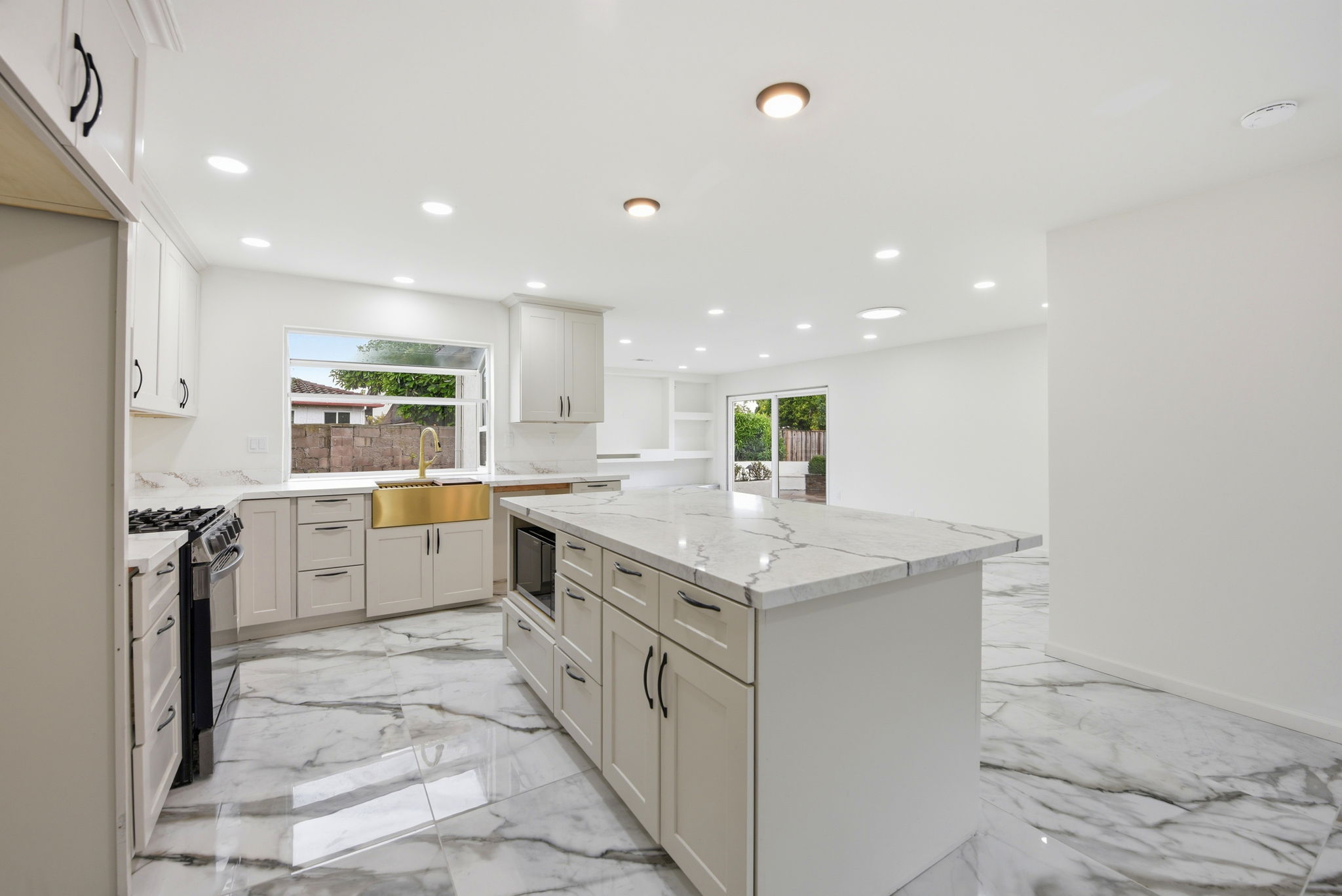 009_F8_4308 Granite Ct