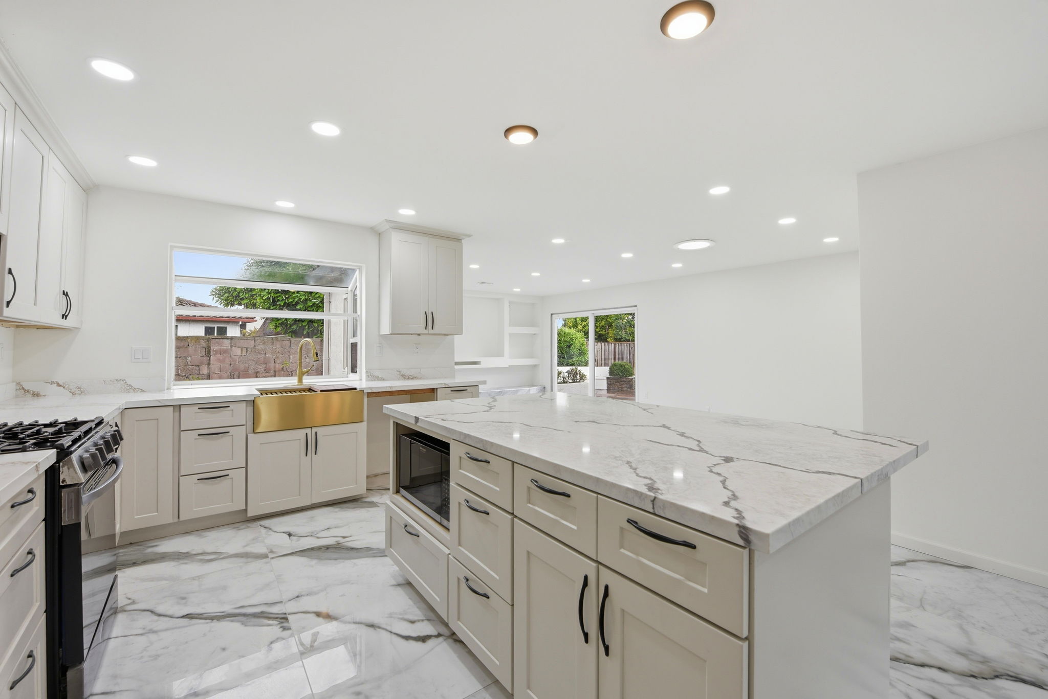012_F8_4308 Granite Ct