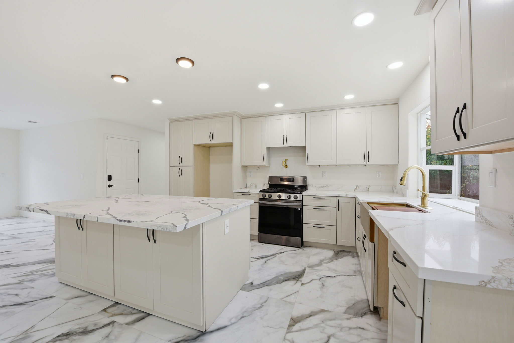 014_F8_4308 Granite Ct