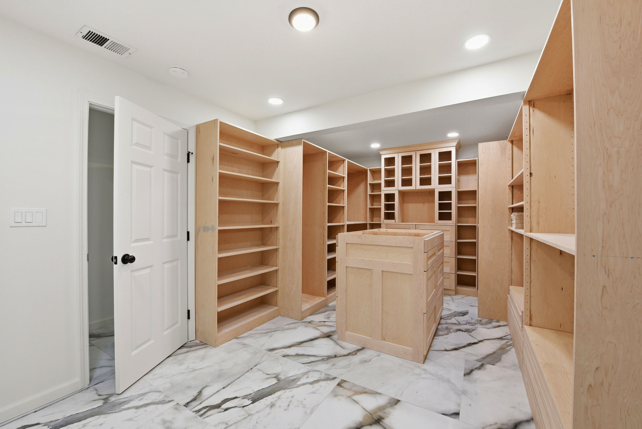 033_F8_4308 Granite Ct