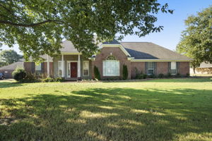  Photo 0