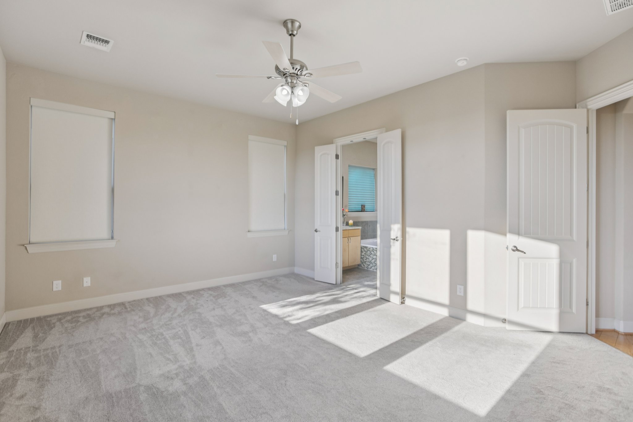 Vista Verde Dr-L1510-022.jpg