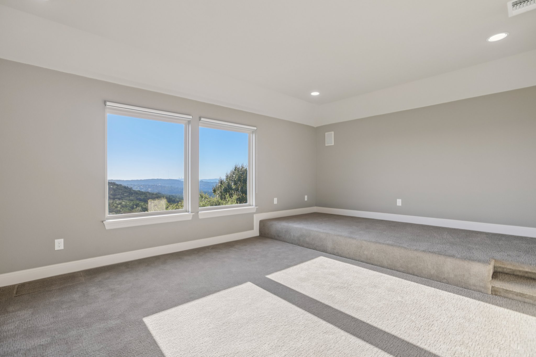 Vista Verde Dr-L1510-032.jpg