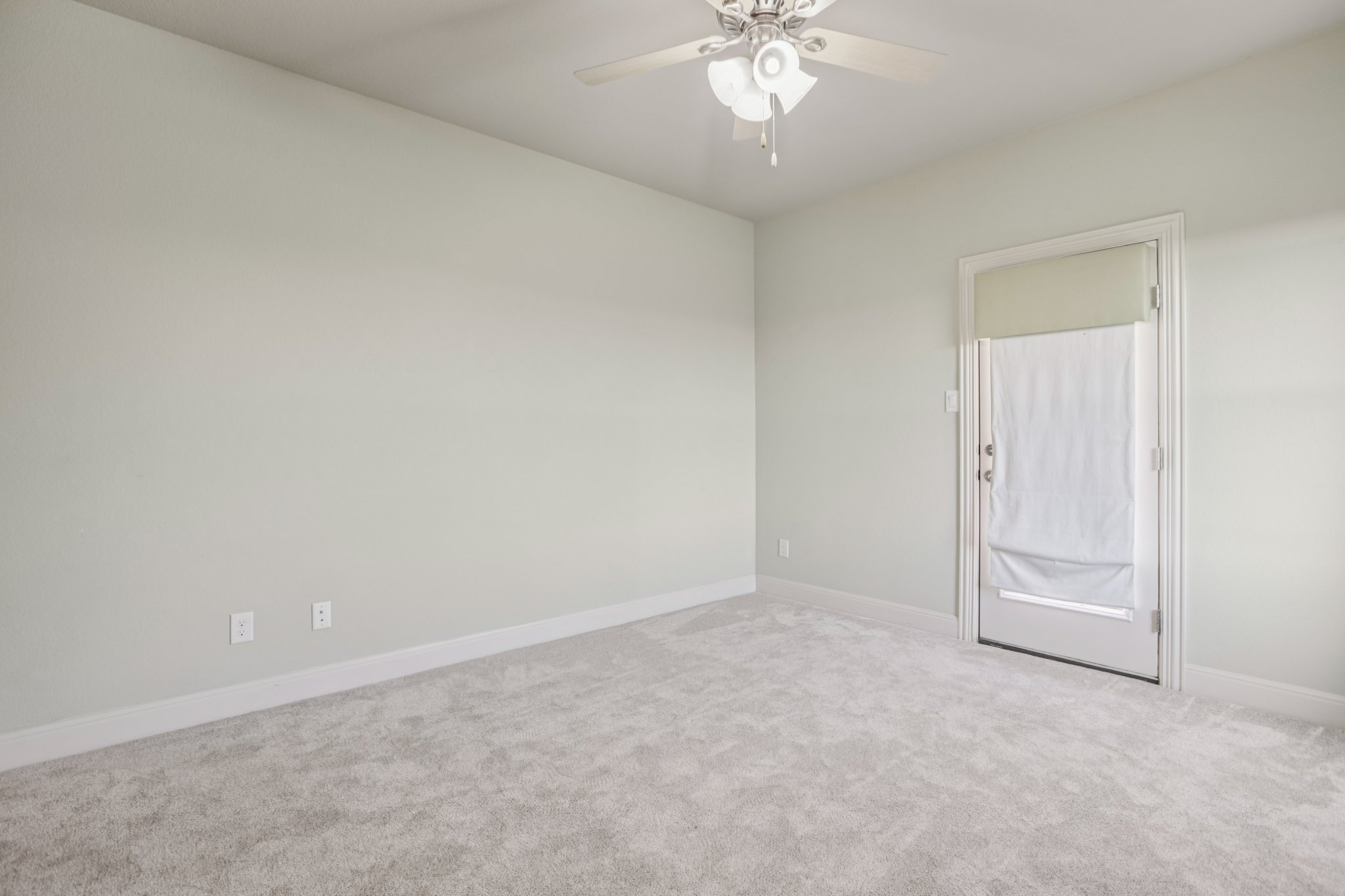 Vista Verde Dr-L1510-036.jpg