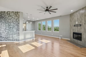 Vista Verde Dr-L1510-009.jpg