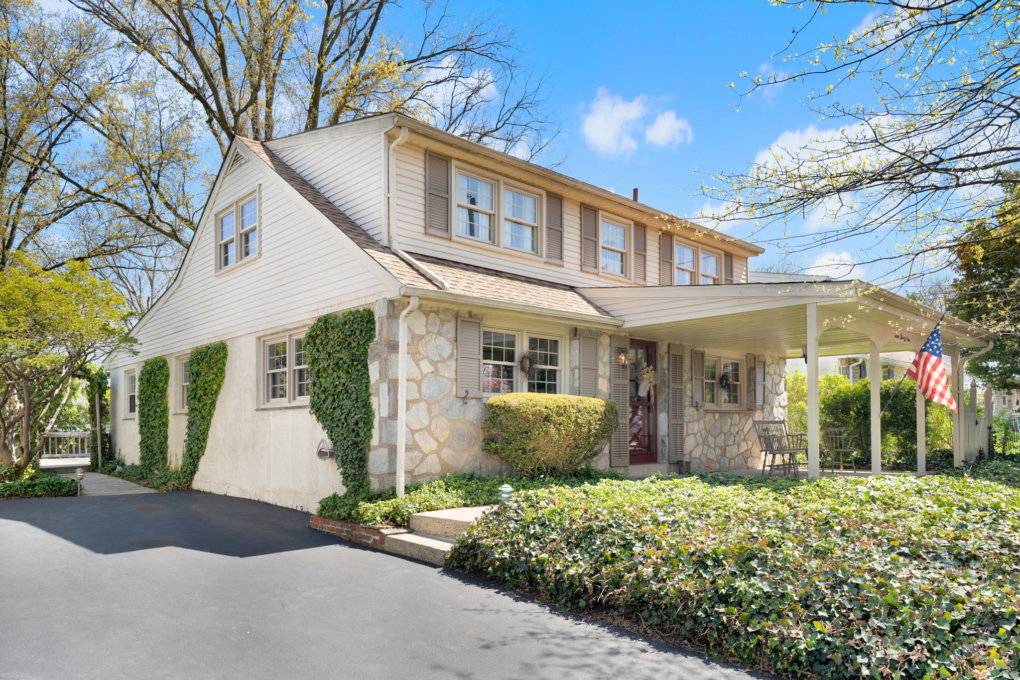 431 10th St, North Wales, PA 19454, USA Photo 2