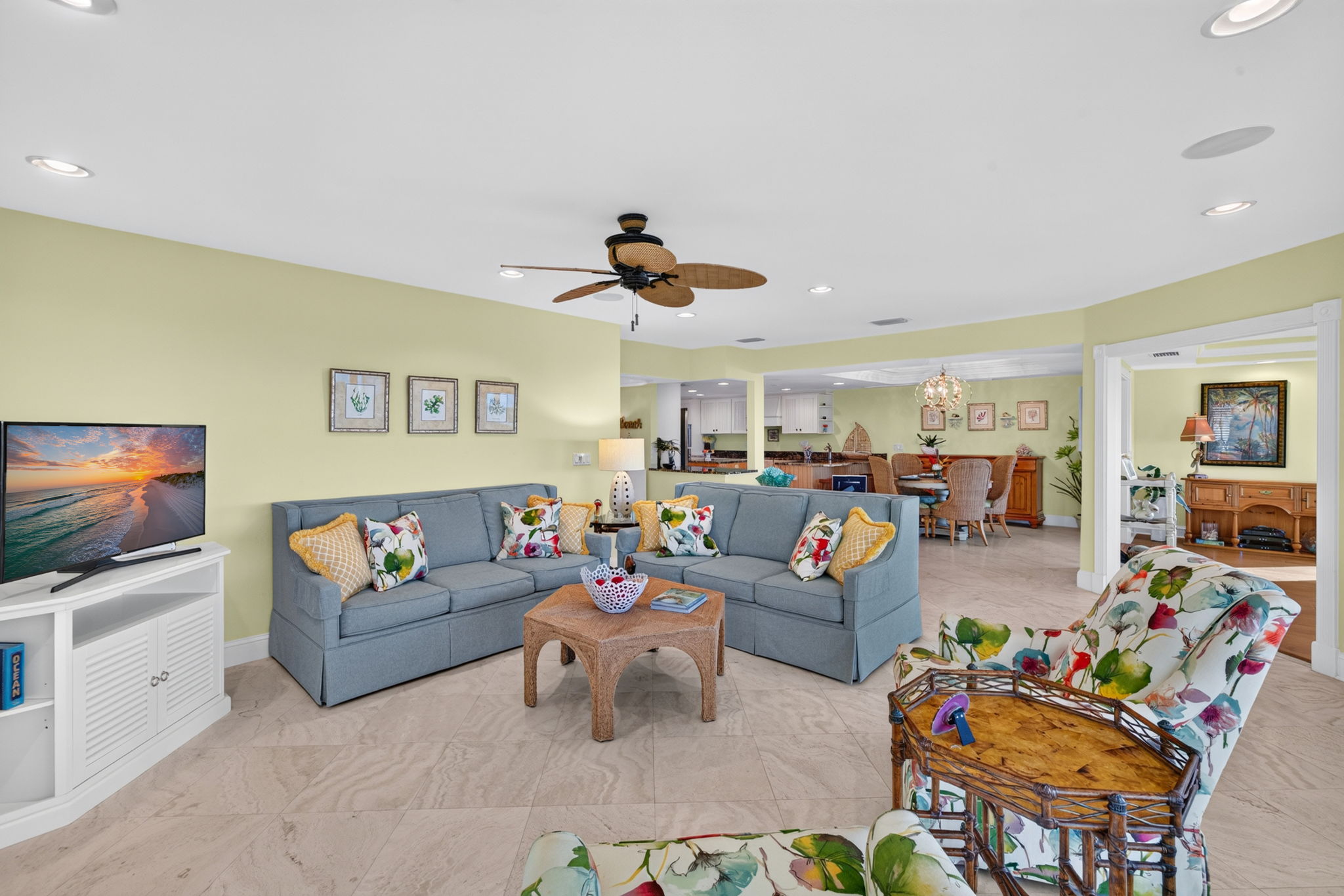 Living Room 3 of 3