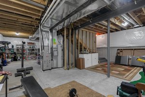  Photo 32