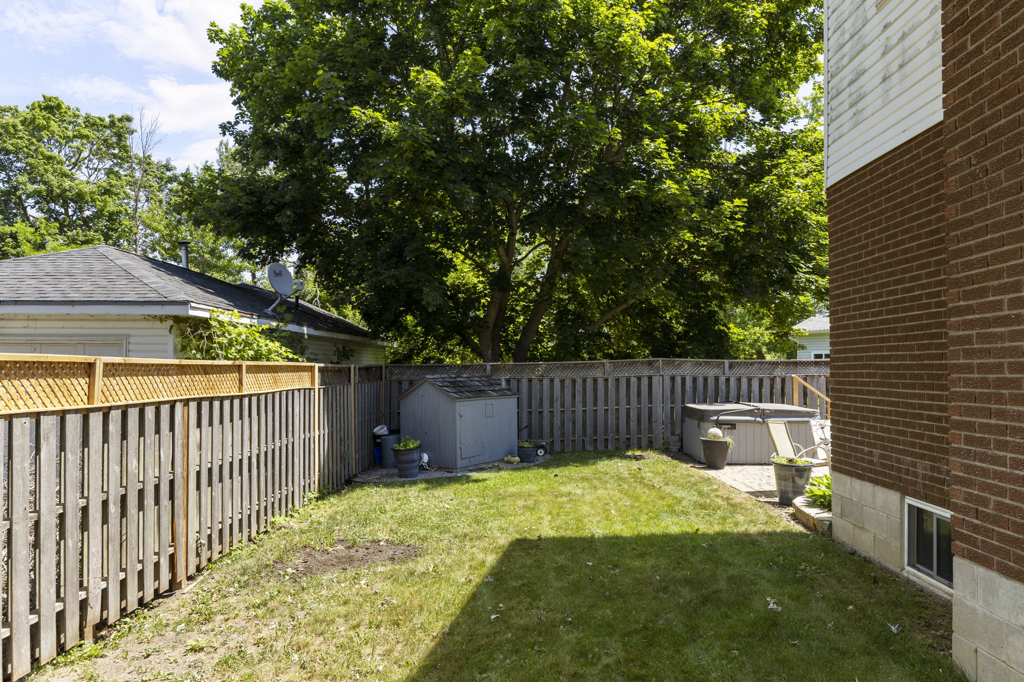  Photo 43