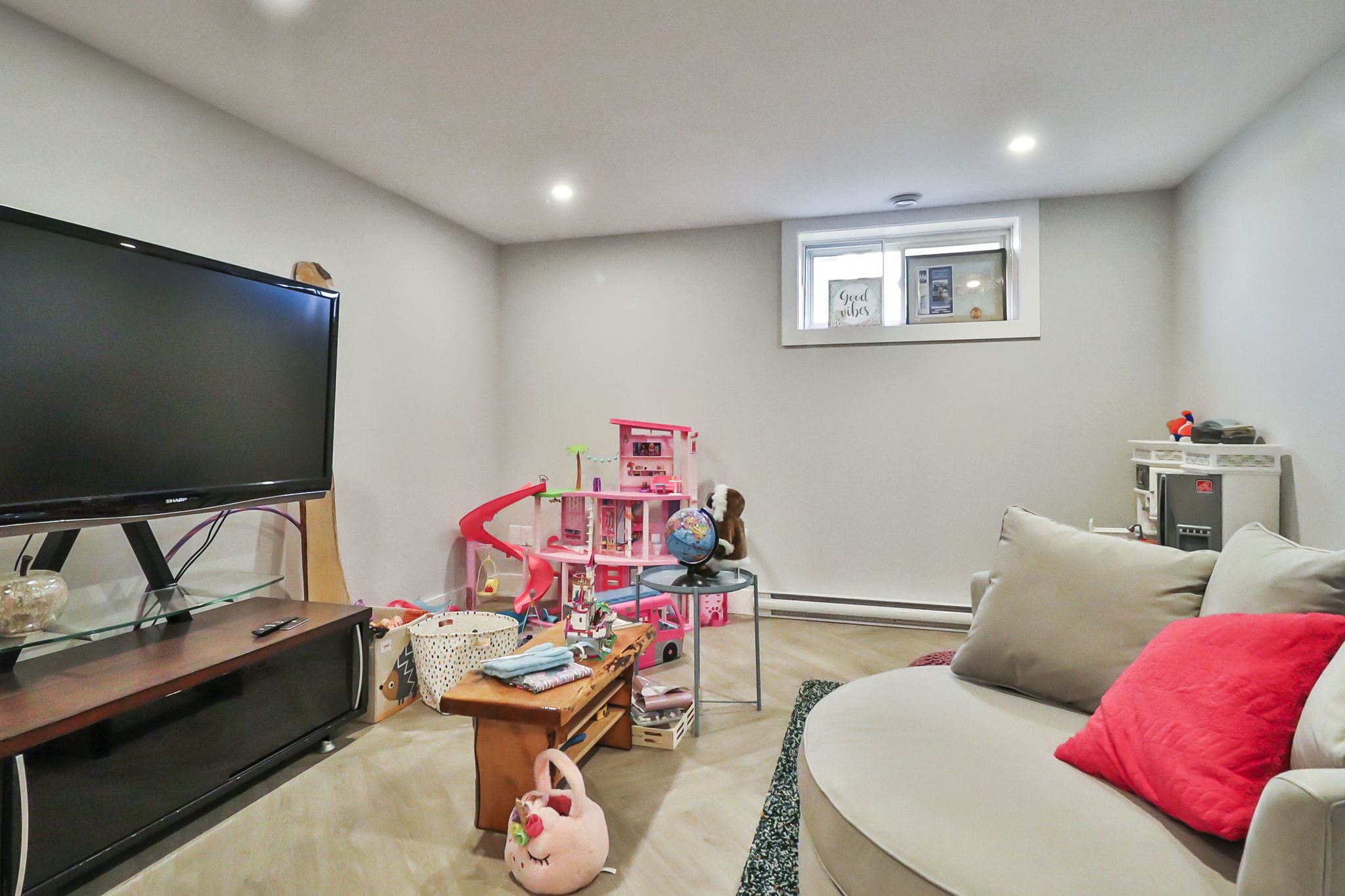 431 Maplehurst Dr, Moncton, NB E1G PROPICSTA & MeasureMySpace