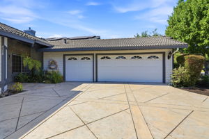 006_F8_4310 Canyon Crest Rd W