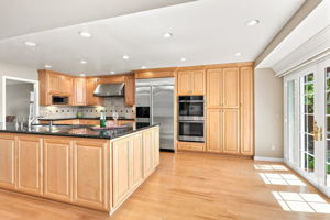 018_F8_4310 Canyon Crest Rd W