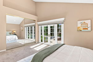 027_F8_4310 Canyon Crest Rd W