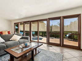 015_F8_4310 Palacio Way