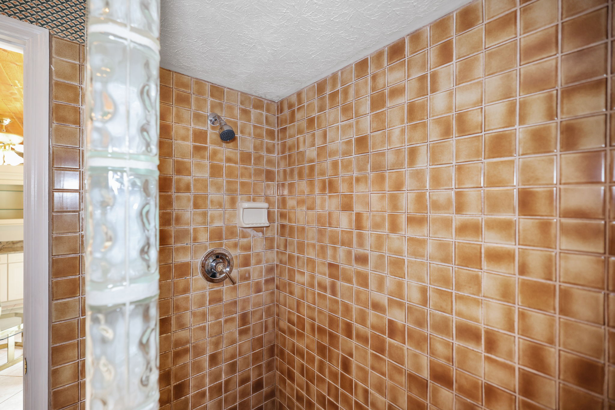 Bathroom 3 - 495A1996 (1)