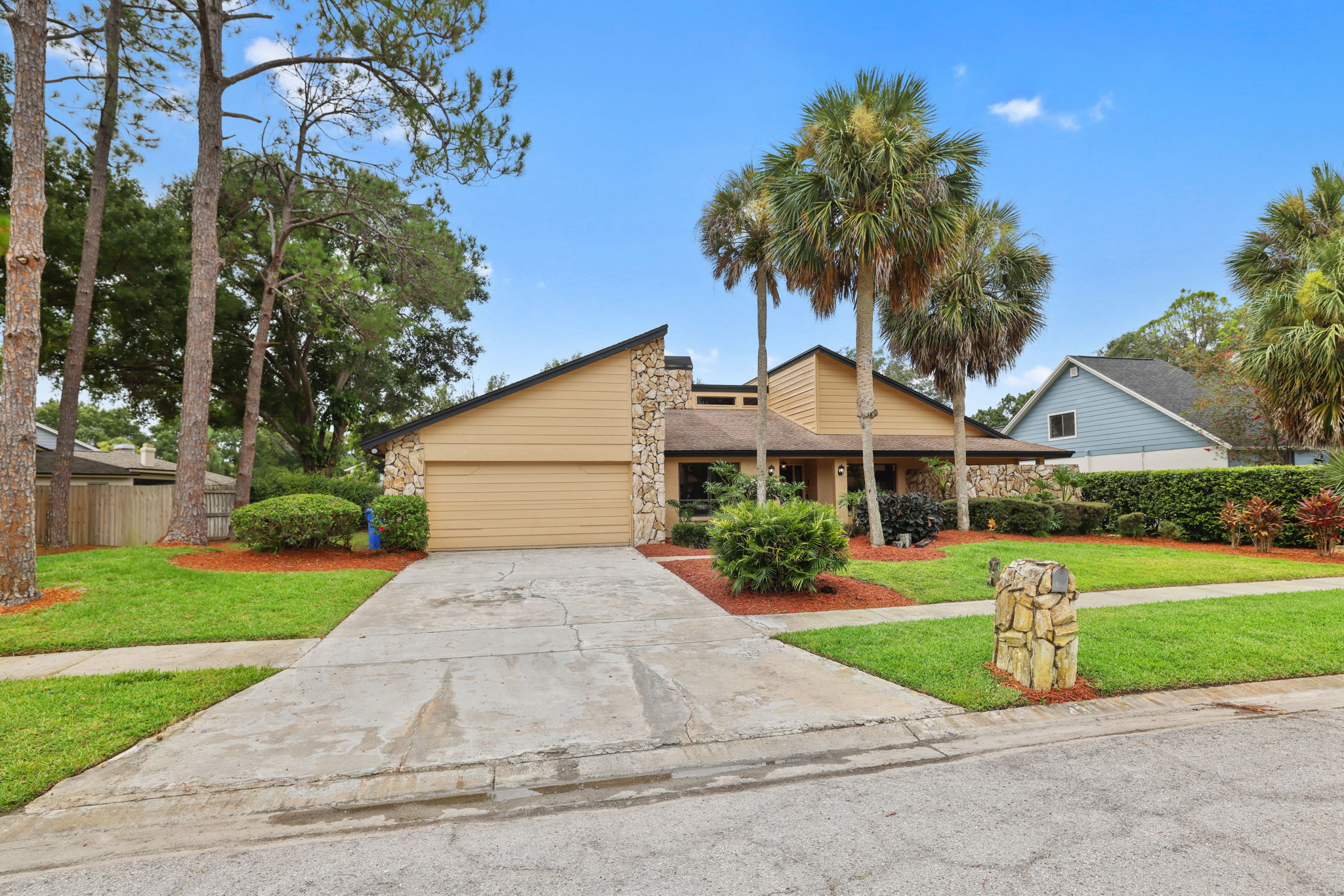 Front - 495A2029 (1)