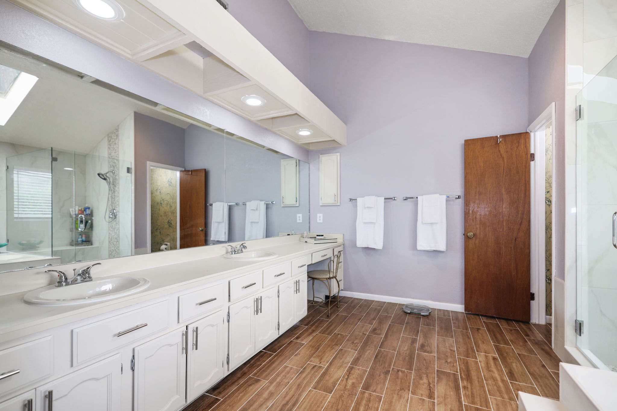 Bathroom 1 - 495A1858 (1)