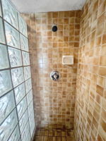 Bathroom 3 - IMG_2864