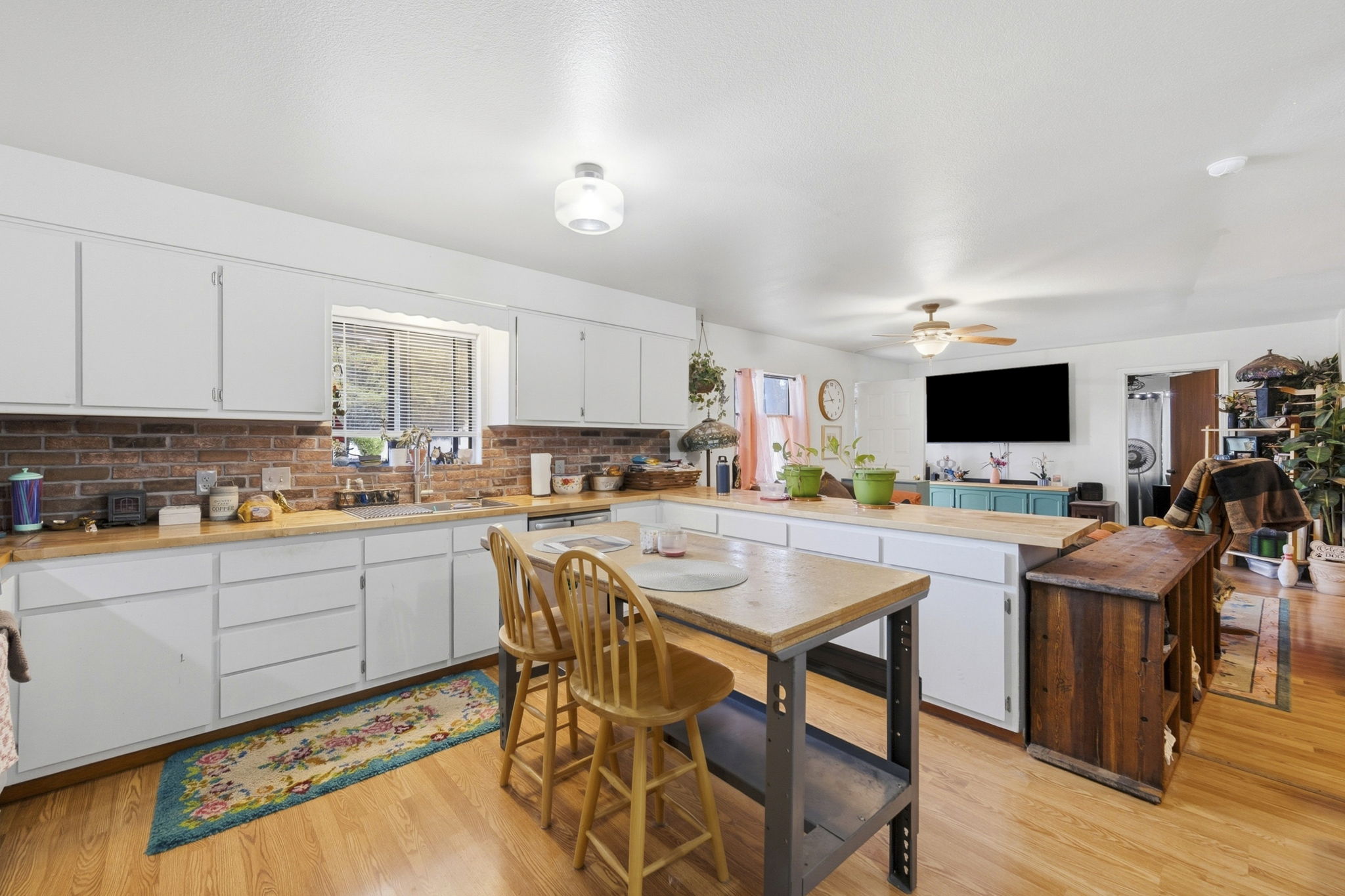 Kitchen 2