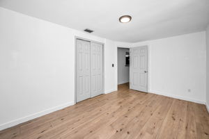 Bedroom1b