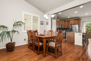 Dining 1