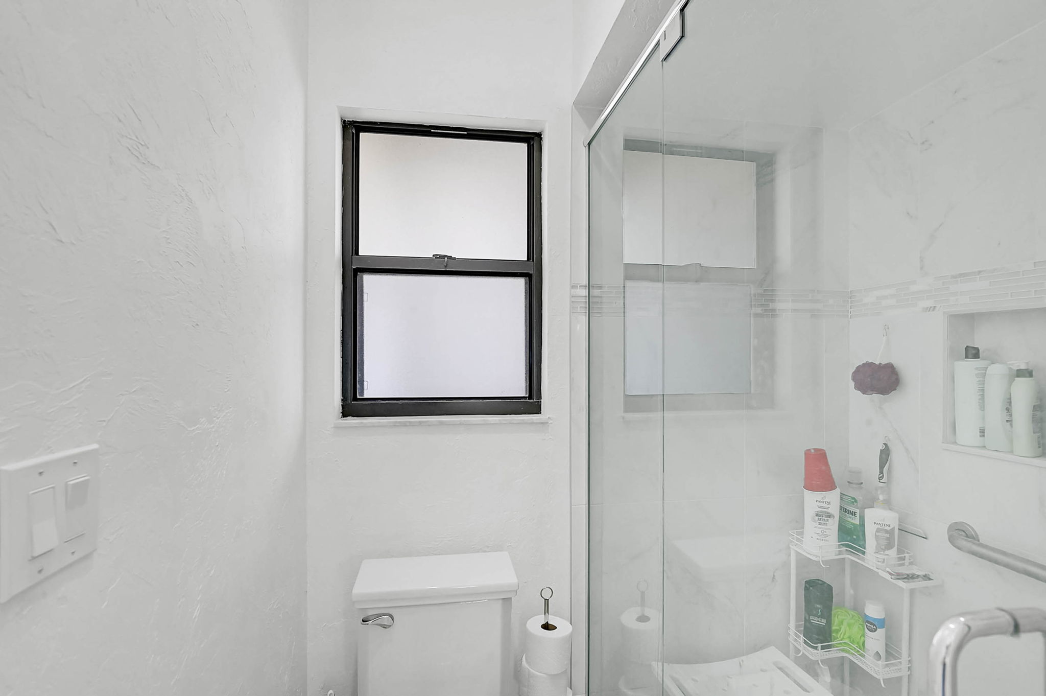 4312 Pro Am Ave E-24