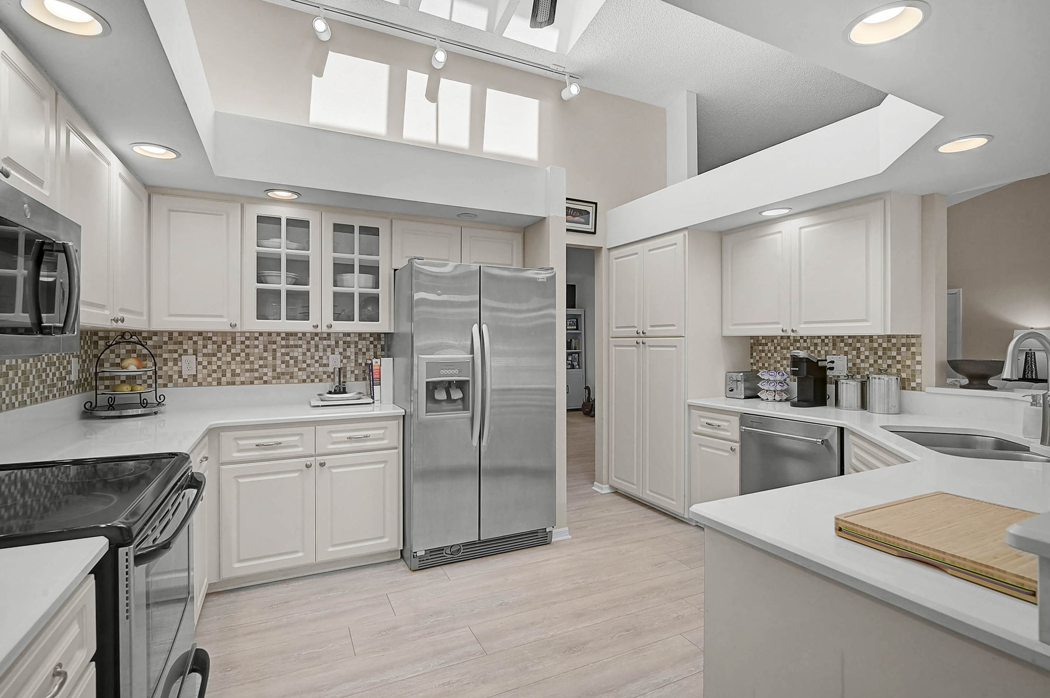 4312 Pro Am Ave E-26