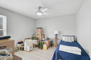 4312 Pro Am Ave E-18