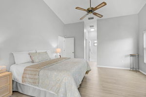 4312 Pro Am Ave E-20