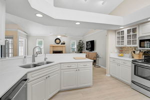 4312 Pro Am Ave E-28