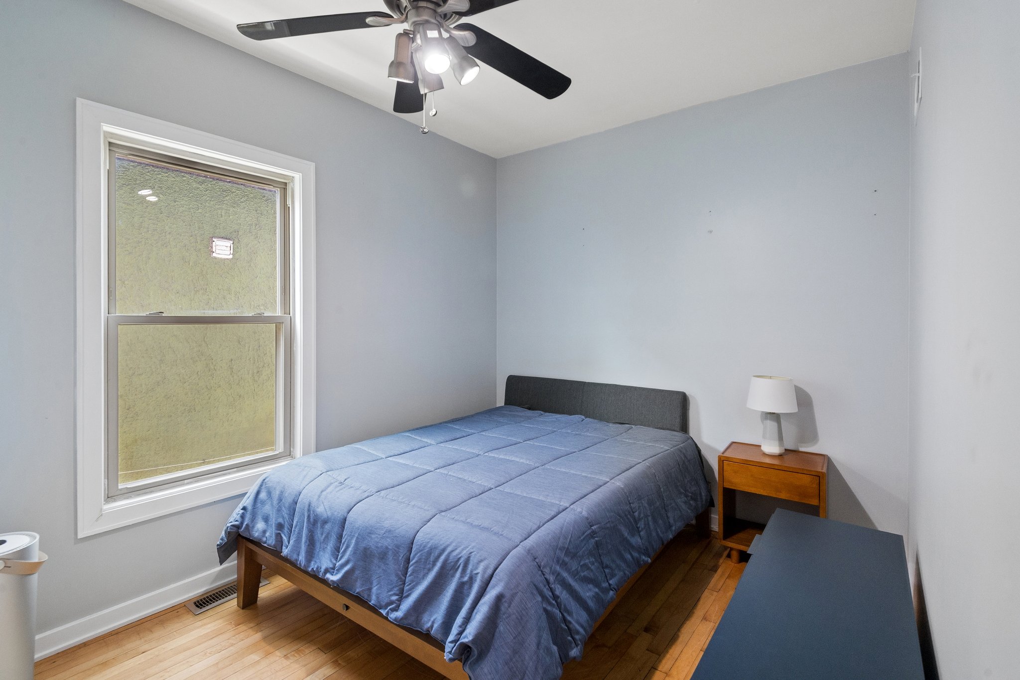 4312 W Wrightwood Ave_007.jpg