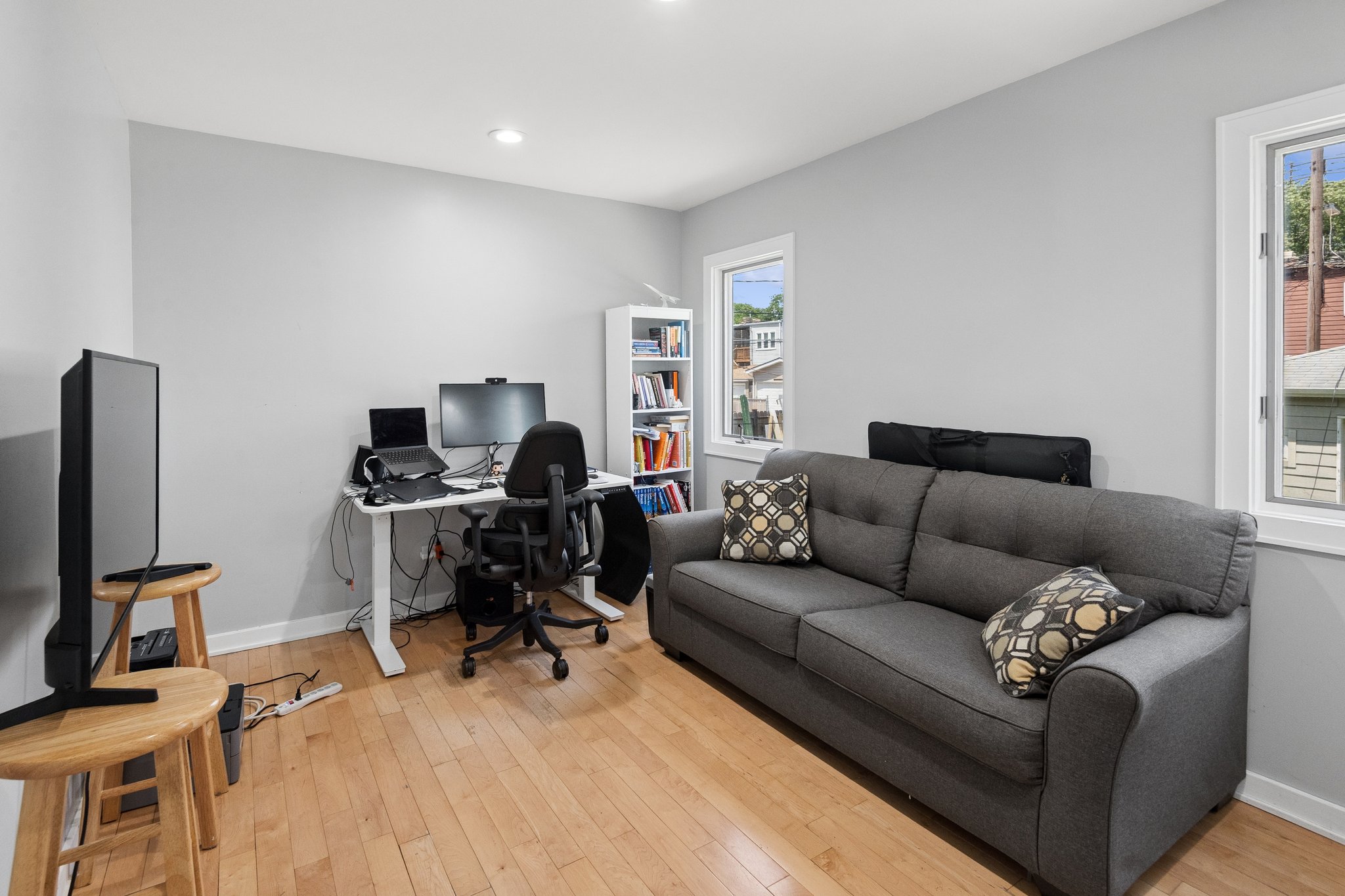 4312 W Wrightwood Ave_010.jpg