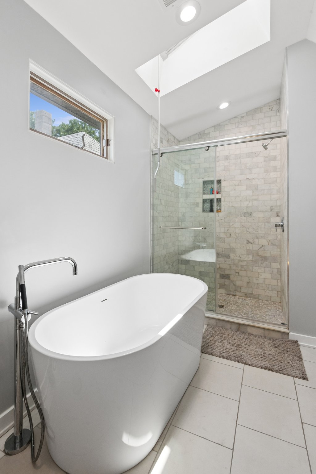 4312 W Wrightwood Ave_015.jpg