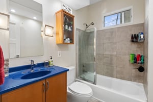 4312 W Wrightwood Ave_006.jpg