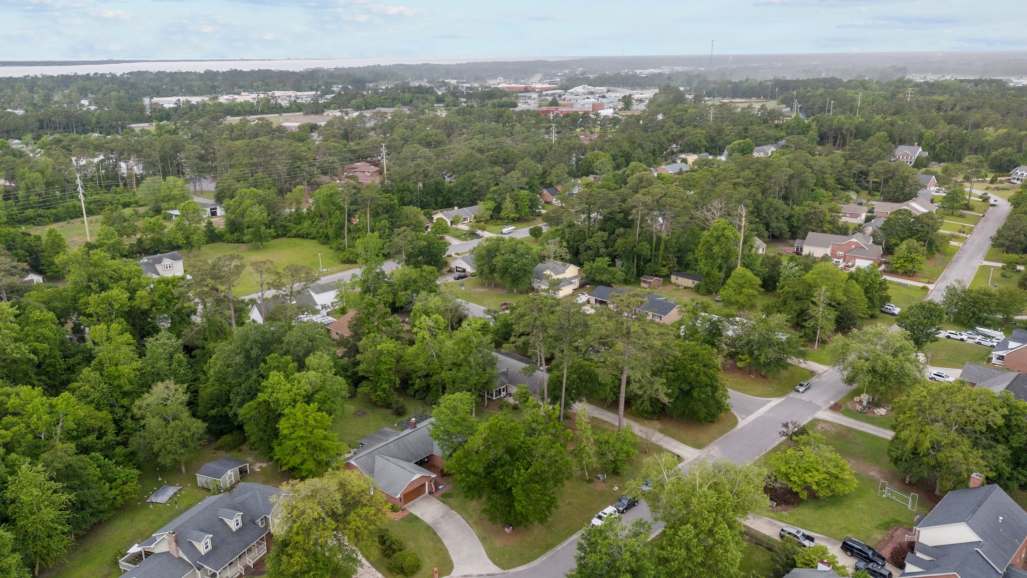 Close proximity to Western Carteret High School