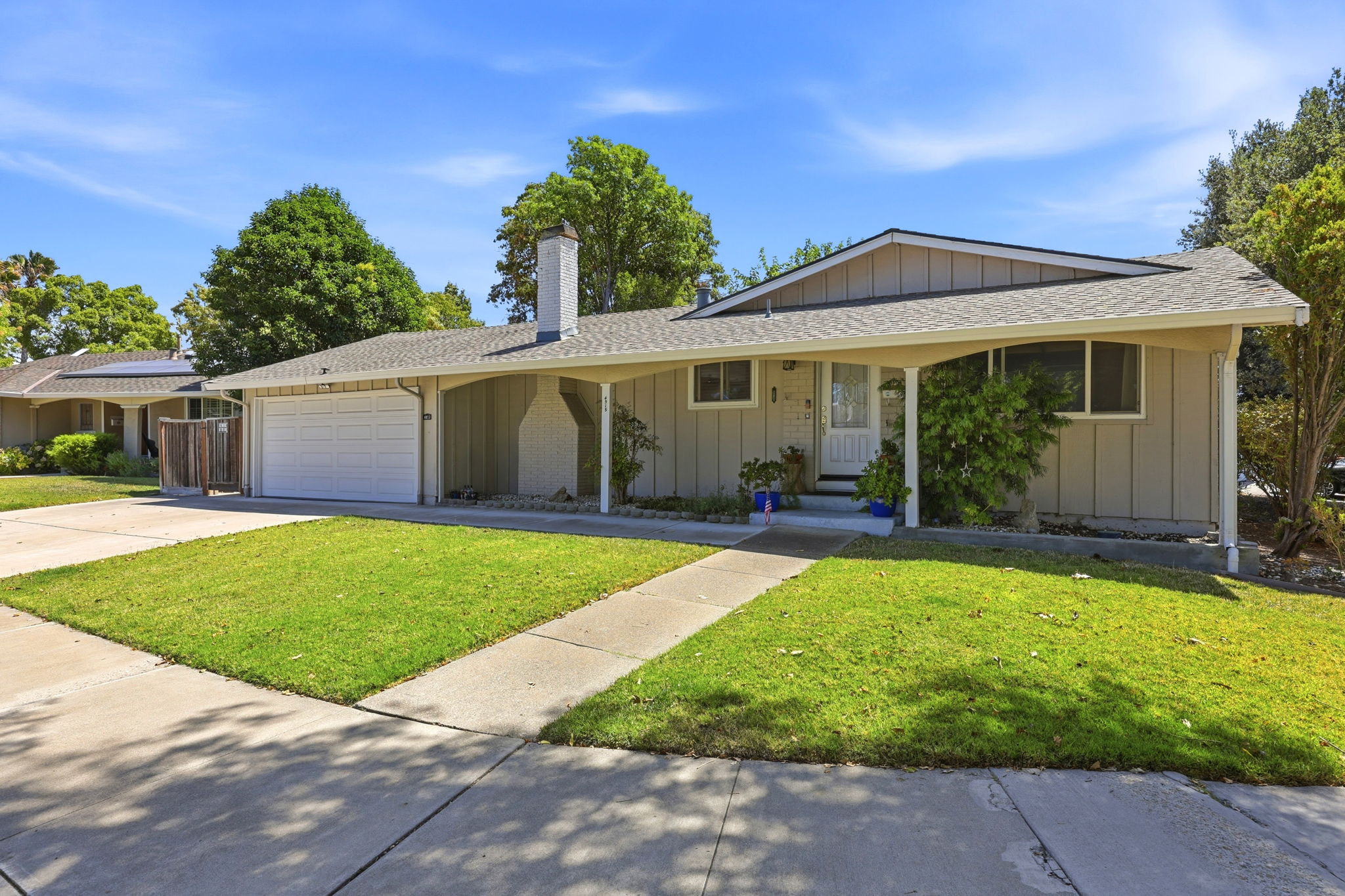 003_F8_4315 Denker Dr