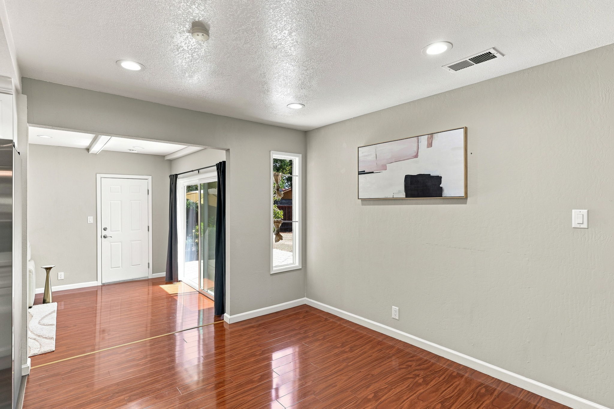 019_F8_4315 Denker Dr