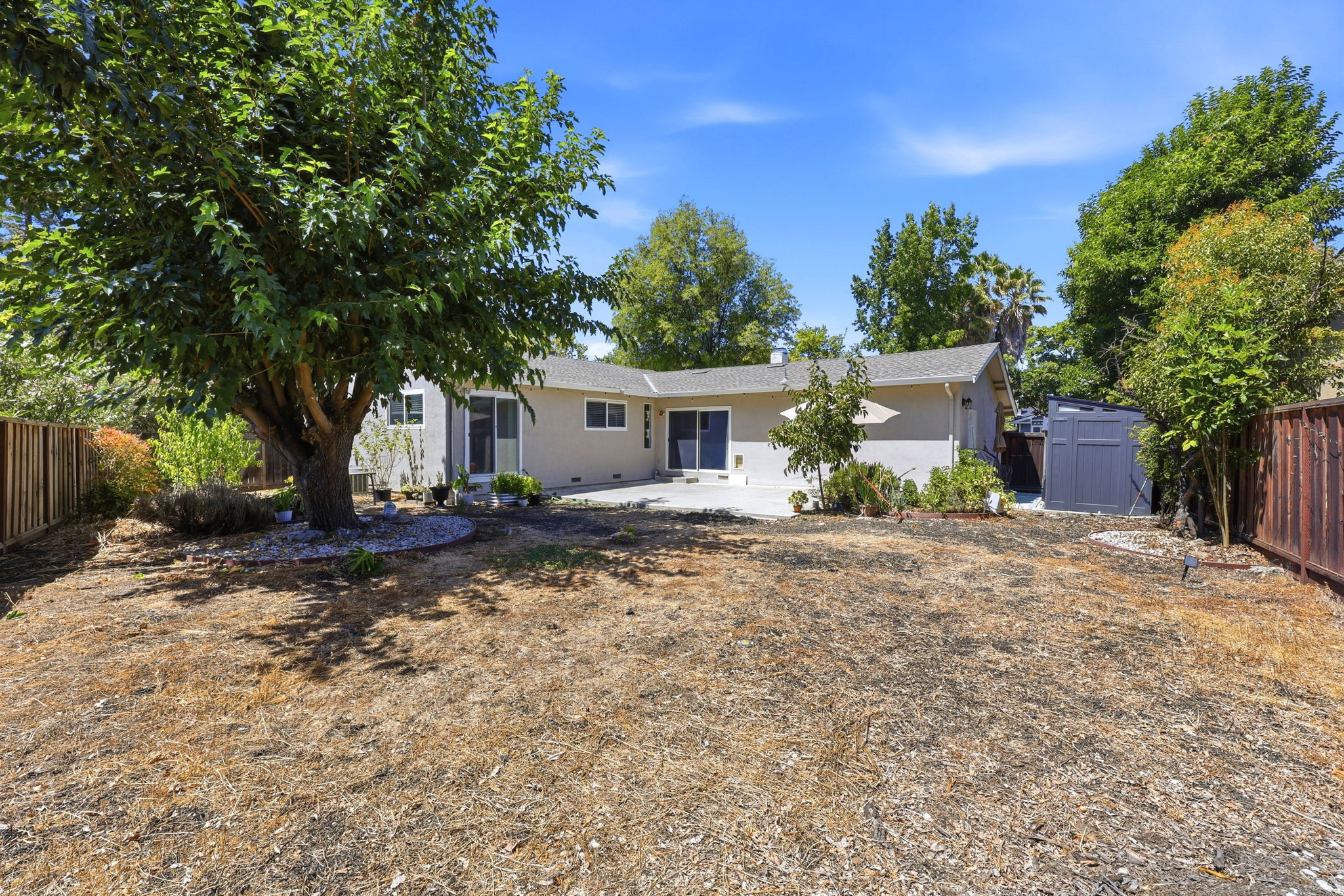 040_F8_4315 Denker Dr