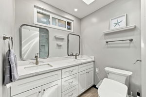 035_F8_4315 Denker Dr