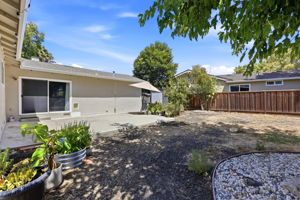 042_F8_4315 Denker Dr