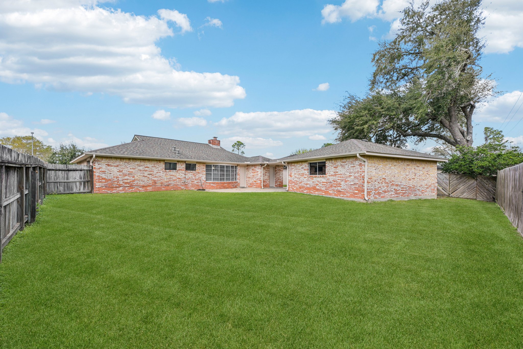 Ravine Dr-L0303-035.jpg