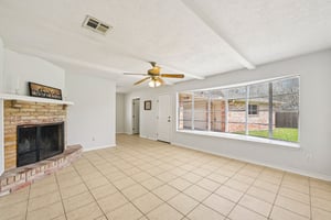 Ravine Dr-L0303-006.jpg