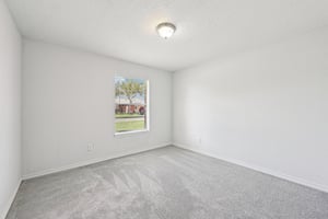 Ravine Dr-L0303-025.jpg