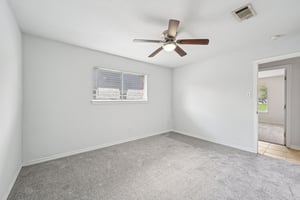 Ravine Dr-L0303-029.jpg