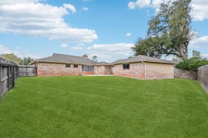 Ravine Dr-L0303-035.jpg