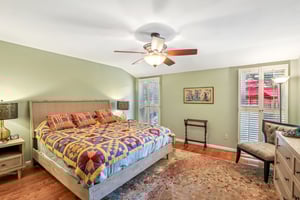 W 112th Terrace-S2307-026.jpg