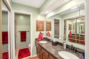 W 112th Terrace-S2307-029.jpg